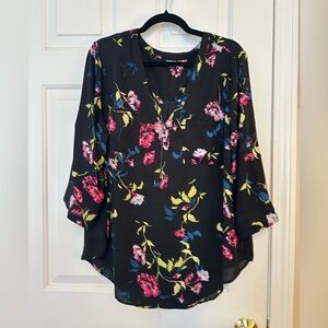 Torrid Floral Top with front half zipper